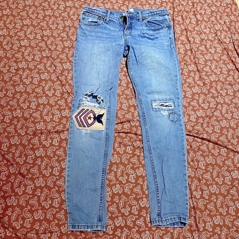Free People Patch Ripped Straight Leg Jeans - Light Wash Size 28
